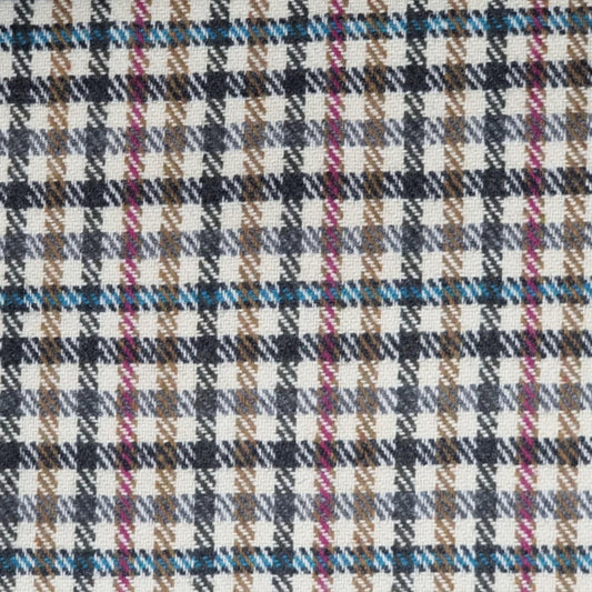 Spruce London Houndstooth | Limited Edition - Human Scarf